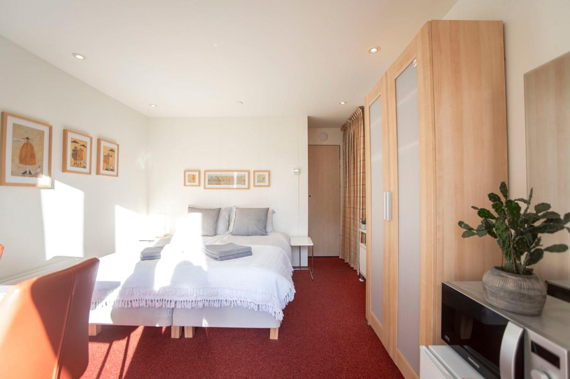 Vakantiehuis 19 With Private Parking